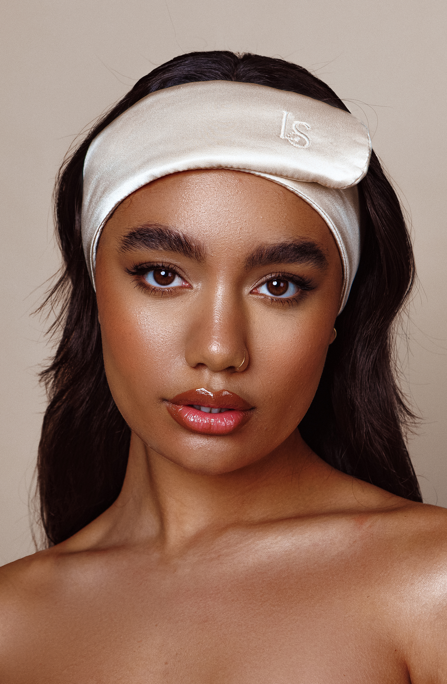 The Essentials Bundle Champagne